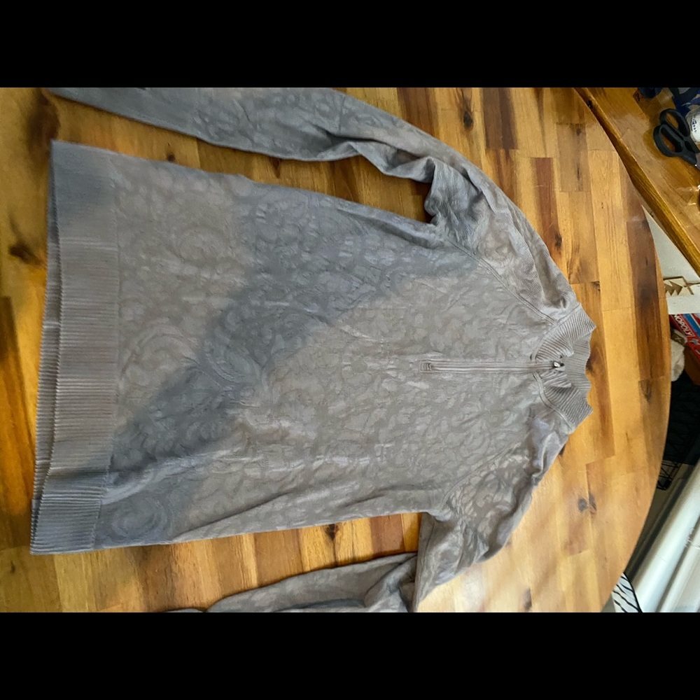 Lululemon running top. Size 10